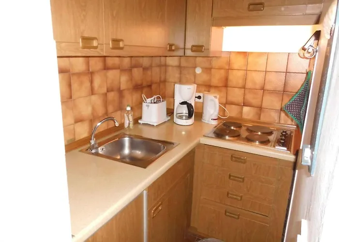 Ferienwohnung-ab5-2-2 *